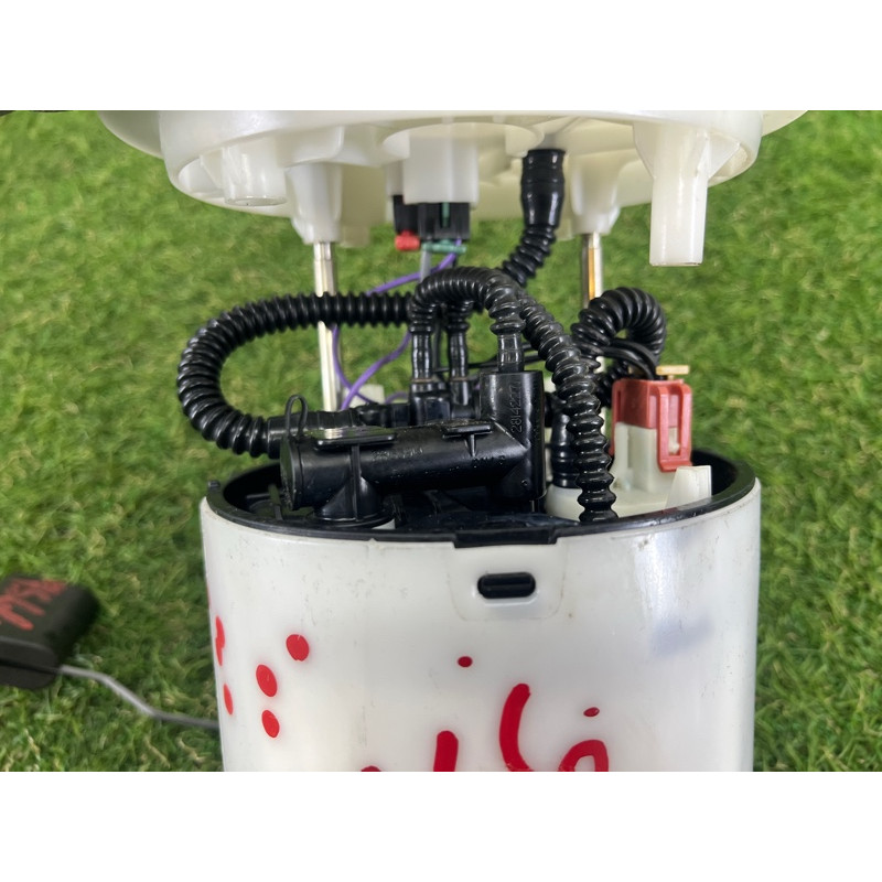 Топливный насос (топливная система) Jeep Grand Cherokee WK2 2017 3.6 68304617AA