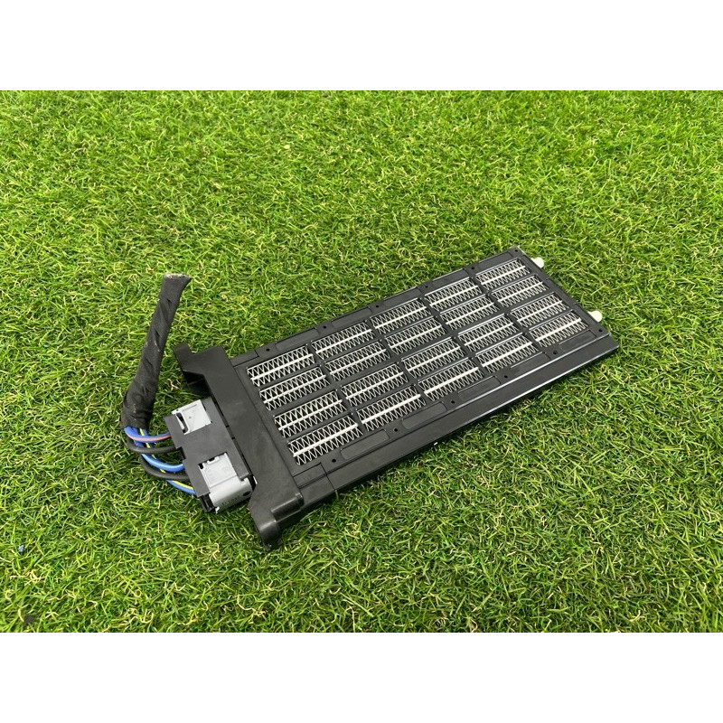 Нагревательный элемент (отопление и кондиционирование) Jeep Grand Cherokee WK2 2014 3.0 Diesel EXF 68079500AA