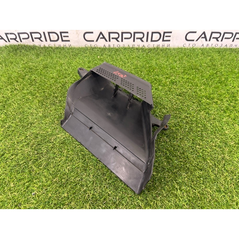 Воздухозаборник (впускная система) AUDI A4 B8 2012 2.0 CAEB 8K0129617