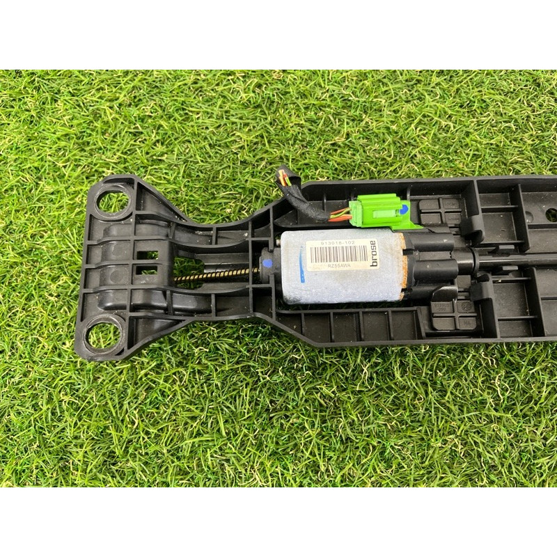 Моторчик регулировки сидения (электрика) BMW 5-series Gran Turismo F07 2011 3.0 N55B30 52109168751