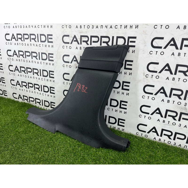 Обшивка стойки центральная (салон) BMW 5-series Gran Turismo F07 2011 3.0 N55B30 51437221710