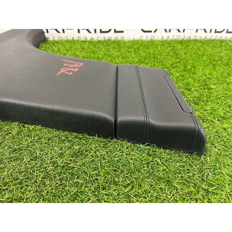 Обшивка стойки центральная (салон) BMW 5-series Gran Turismo F07 2011 3.0 N55B30 51437221710