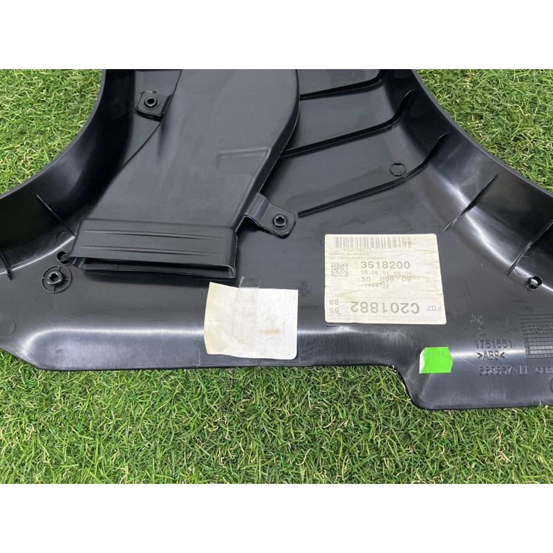 Обшивка стойки центральная (салон) BMW 5-series Gran Turismo F07 2011 3.0 N55B30 51437221710