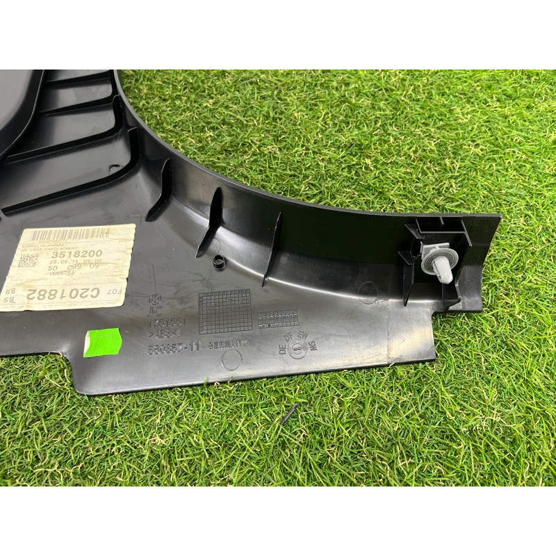 Обшивка стойки центральная (салон) BMW 5-series Gran Turismo F07 2011 3.0 N55B30 51437221710