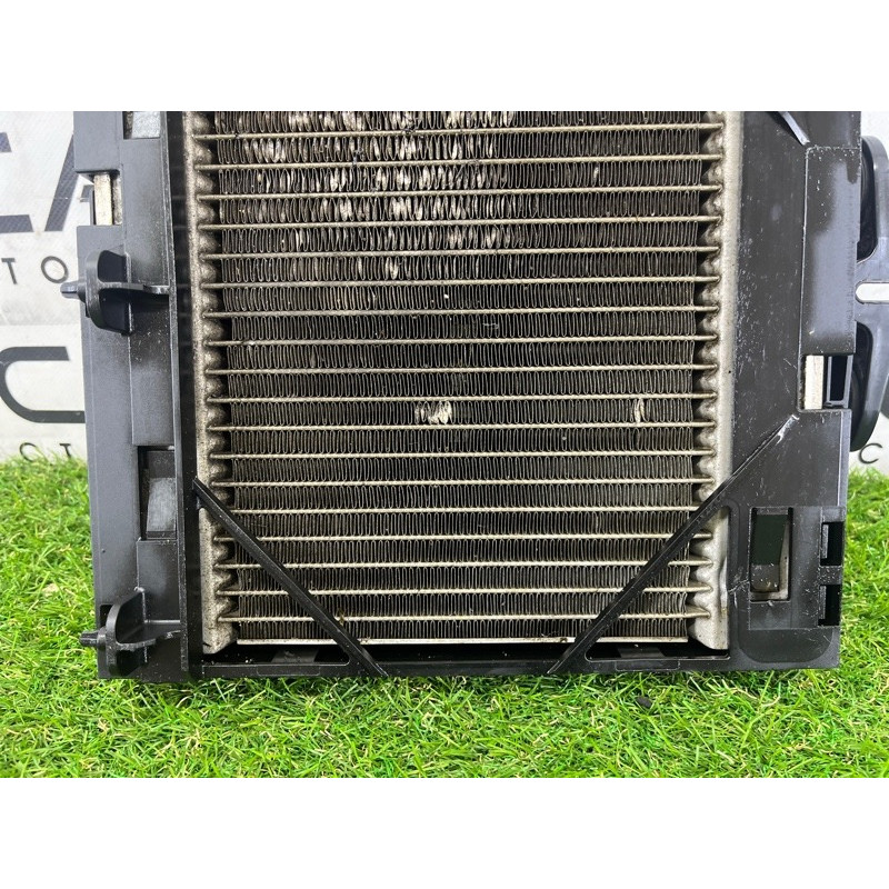 Радиатор охлаждения дополнительный (система охлаждения) BMW 7-series F02 2011 4.4 N63 17117805630