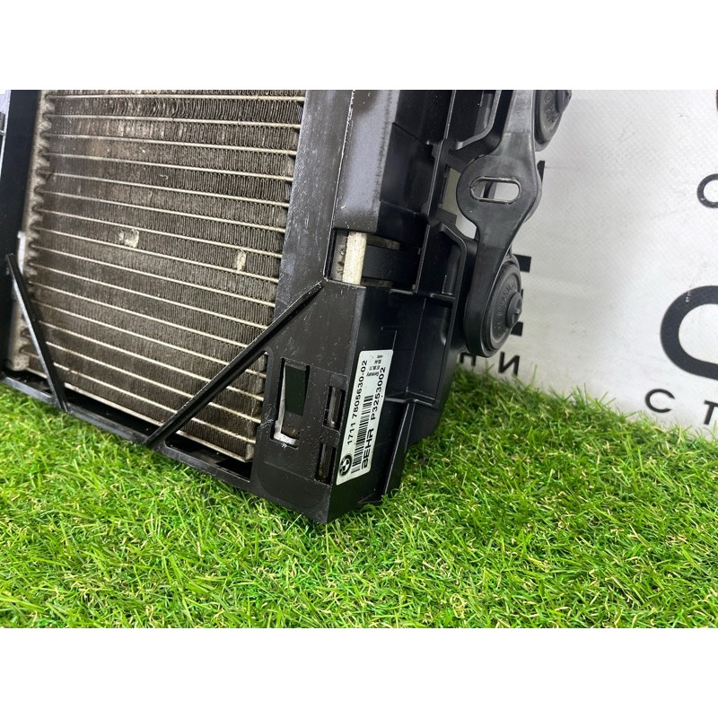 Радиатор охлаждения дополнительный (система охлаждения) BMW 7-series F02 2011 4.4 N63 17117805630