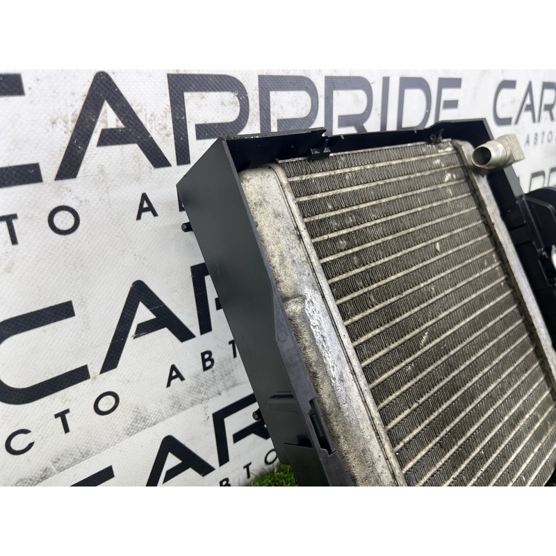 Радиатор масляный (система охлаждения) BMW 7-series F02 2011 4.4 N63 17217572542