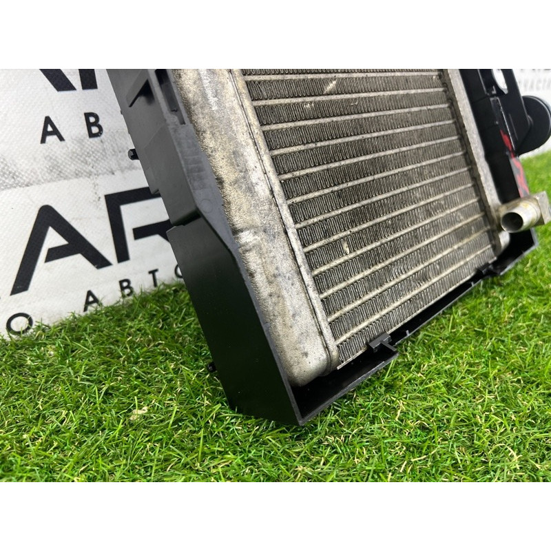 Радиатор масляный (система охлаждения) BMW 7-series F02 2011 4.4 N63 17217572542