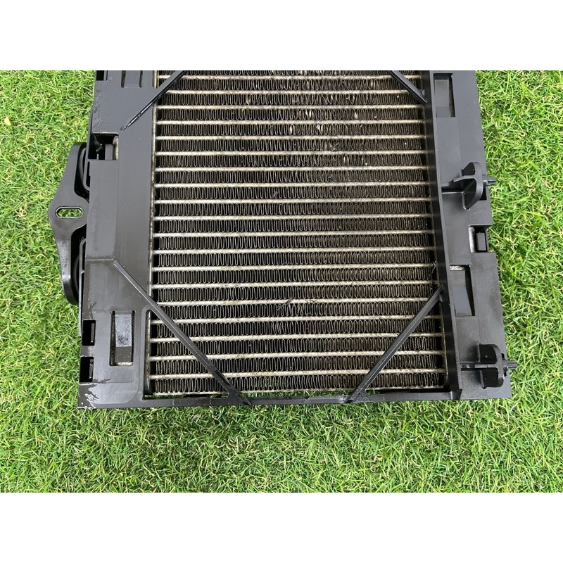 Радиатор масляный (система охлаждения) BMW 7-series F02 2011 4.4 N63 17217572542