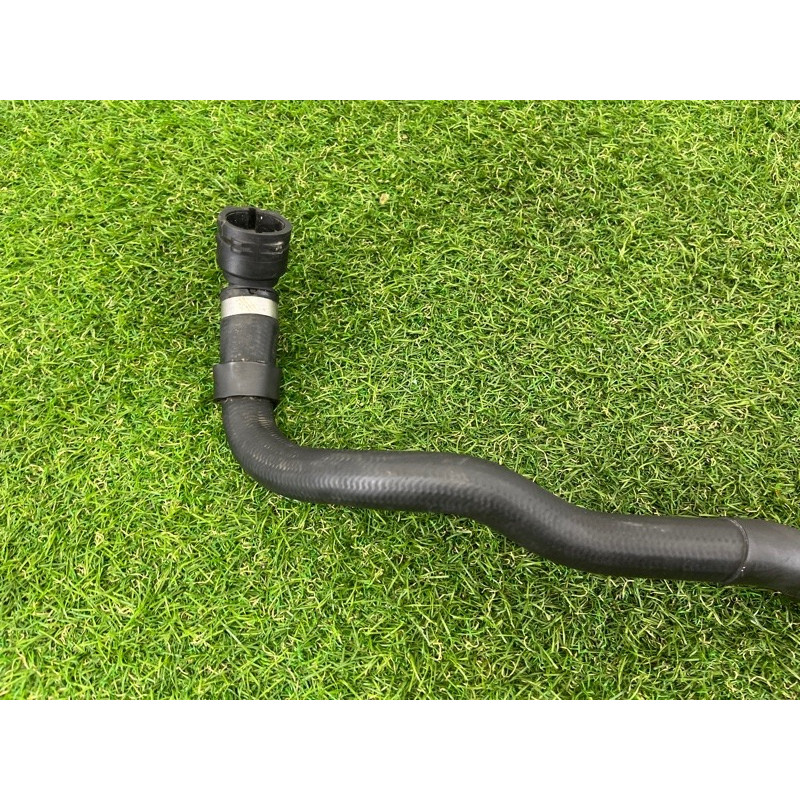 Шланг (система охолодження) BMW 3-series E93 2008 3.0 N54 64216983858