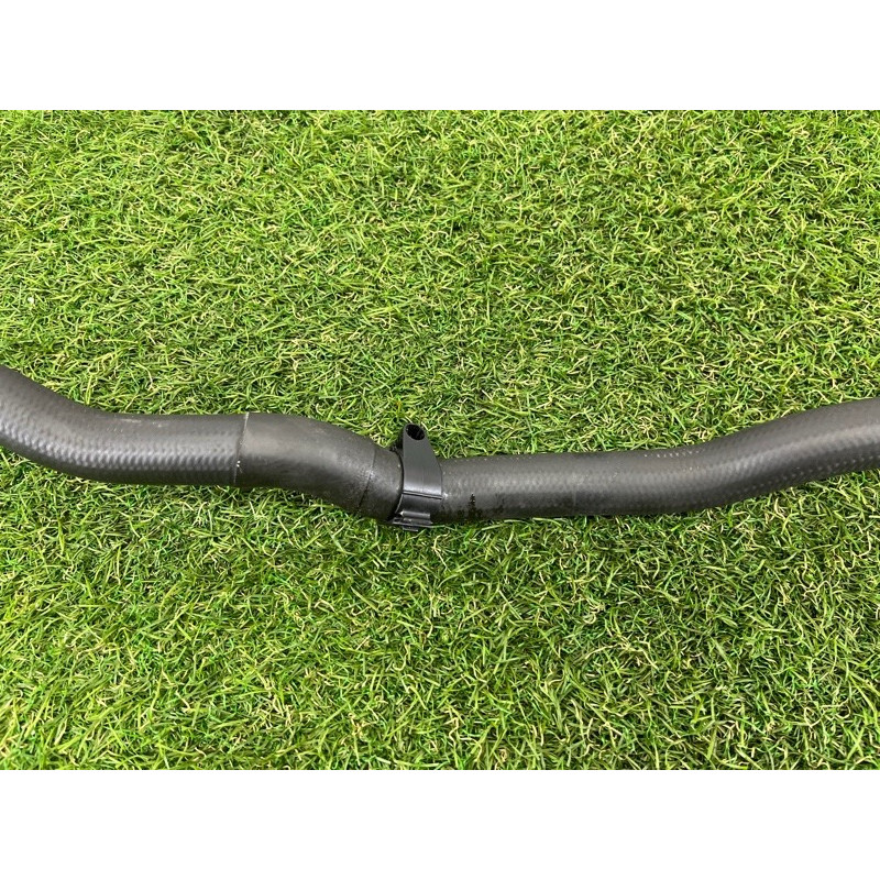 Шланг (система охолодження) BMW 3-series E93 2008 3.0 N54 64216983858