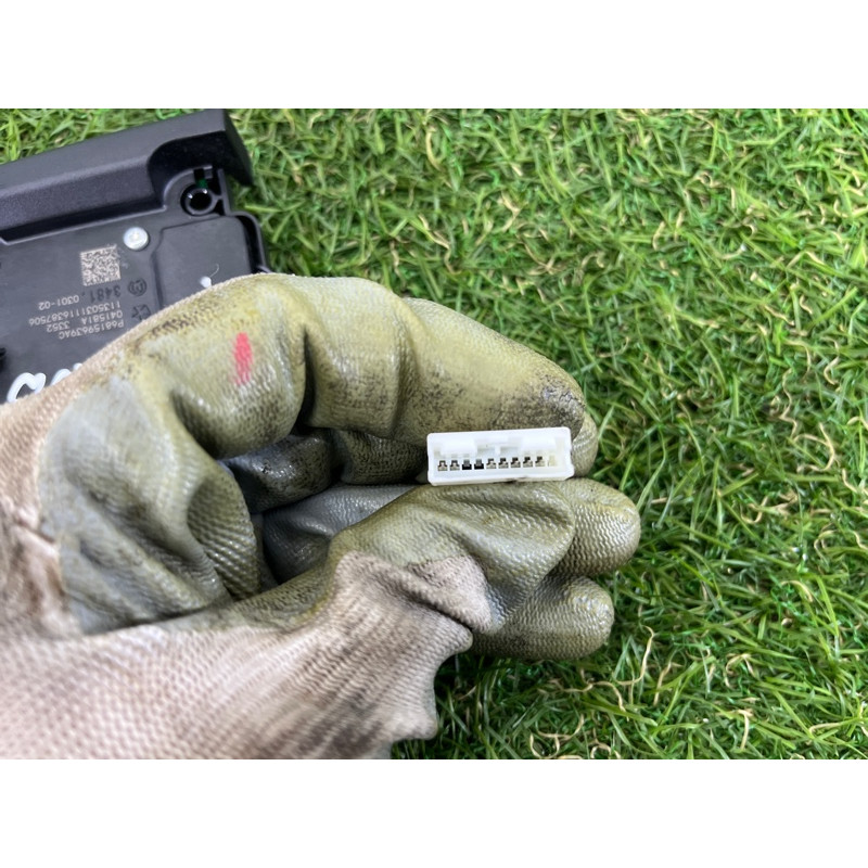 Кнопки руля (электрика / кнопки) Jeep Grand Cherokee WK2 2014 3.0 Diesel EXF 68159639AC