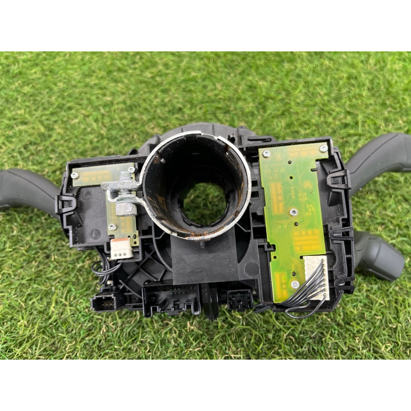 Блок подрулевых переключателей (электрика) Volkswagen Touareg NF 2013 3.6 4H0953568HZ01