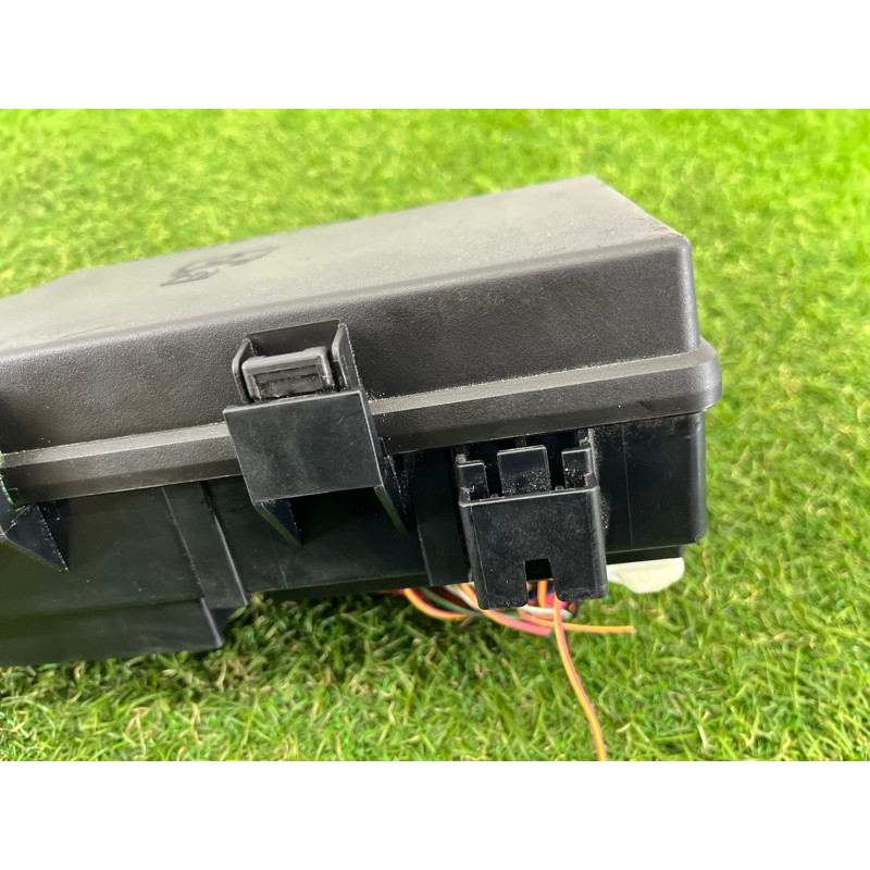 Блок предохранителей (электрика) Jeep Grand Cherokee WK2 2017 68251626AC