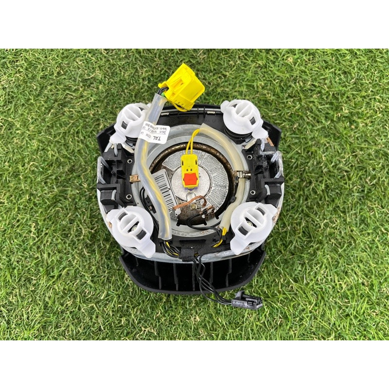 Airbag руля (airbag / безопасность) Volkswagen Touareg NF 2013 3.6 7P6880201H81U