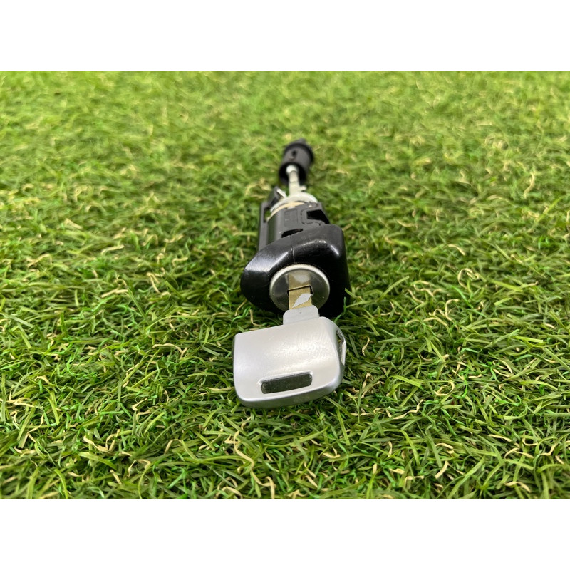 Личинка замка двери с ключом (кузов и элементы) AUDI A5 F5 2020 2.0 CYMC 107837167FM