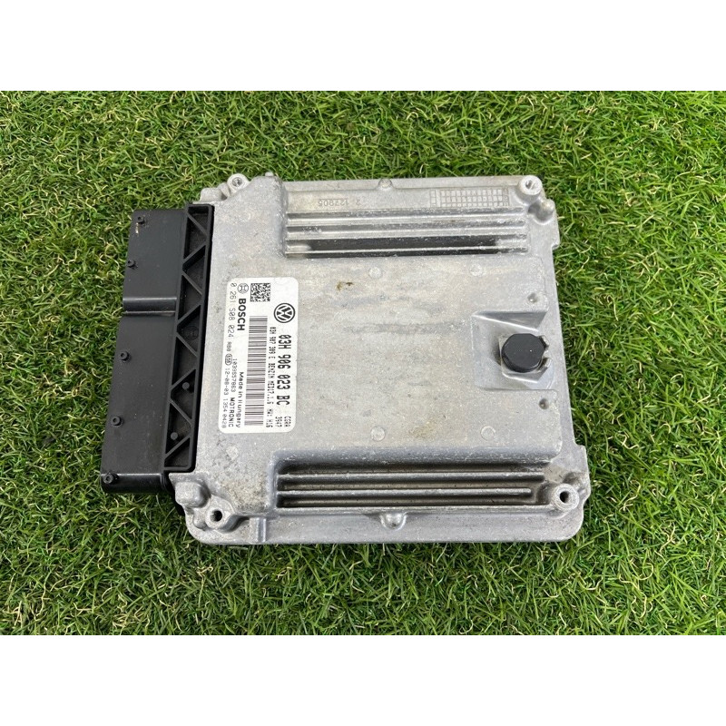 Блок управления двигателем (электрика / блок управления) Volkswagen Touareg NF 2012 3.6 CGRA 03H906023BC