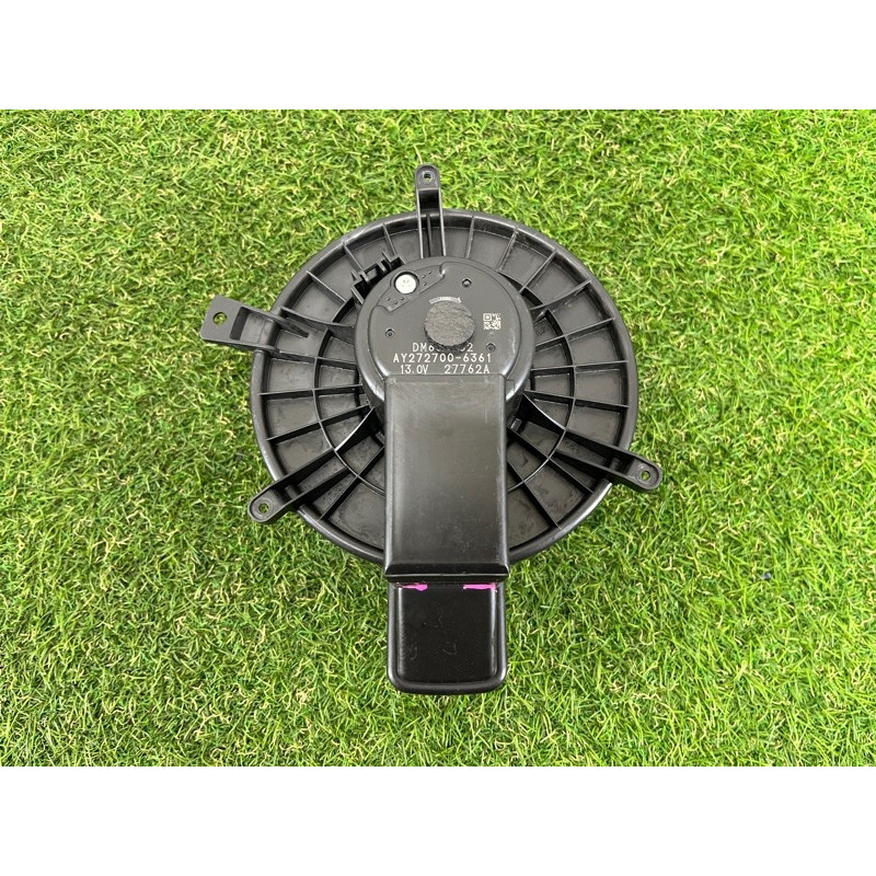 Мотор печки (отопление и кондиционирование) Jeep Grand Cherokee WK2 2017 68224166AB