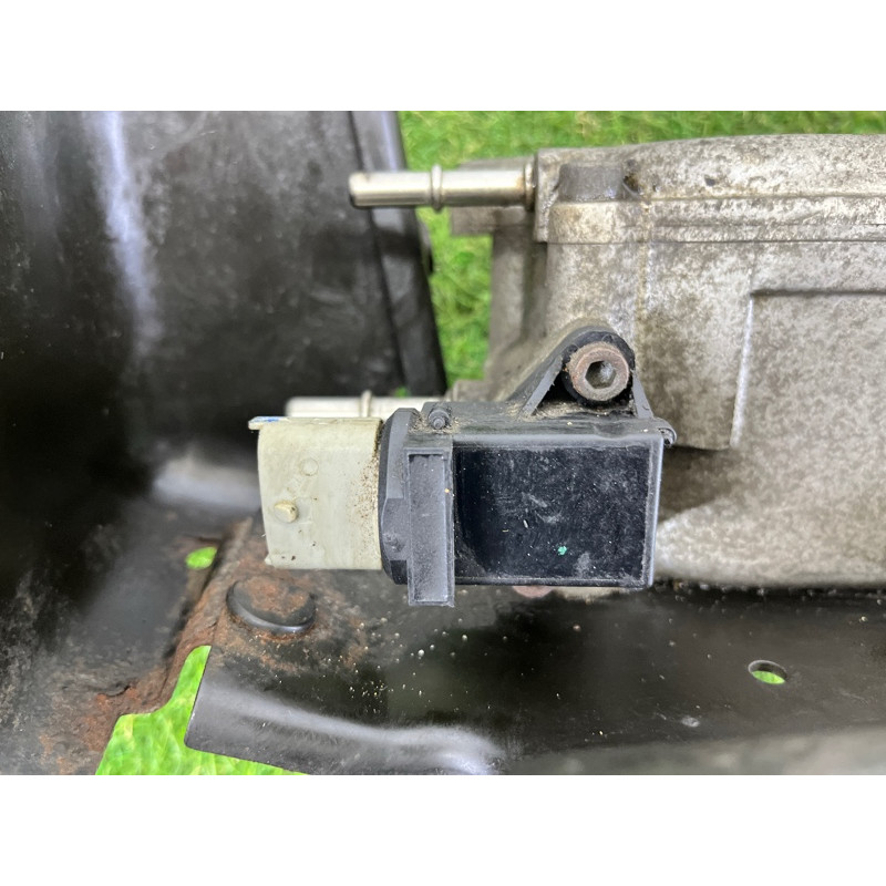 Корпус топливного фильтра (топливная система) Jeep Grand Cherokee WK2 2014 3.0 Diesel EXF 68084905AG