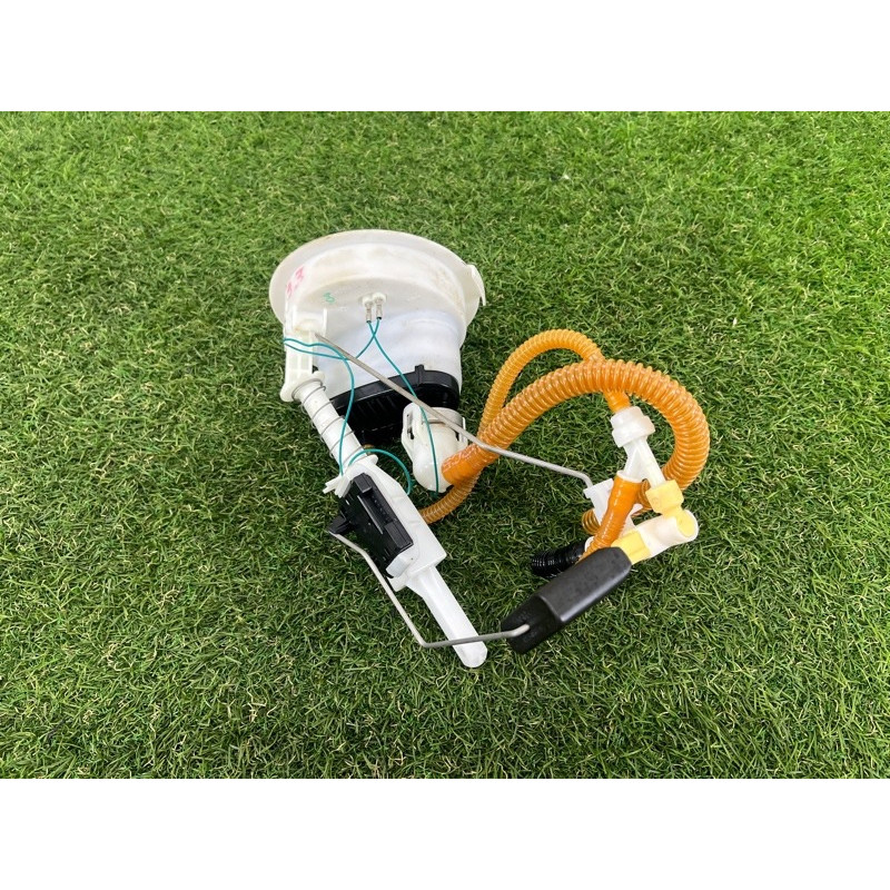 Датчик уровня топлива (электрика / датчики) BMW 3-series E93 2008 3.0 N54 16147163296