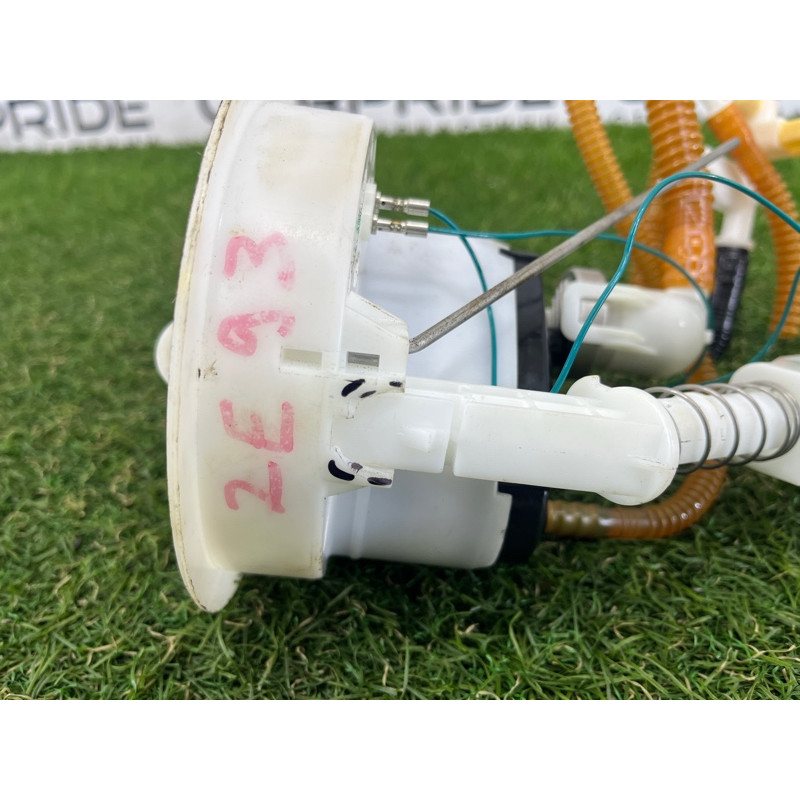 Датчик уровня топлива (электрика / датчики) BMW 3-series E93 2008 3.0 N54 16147163296