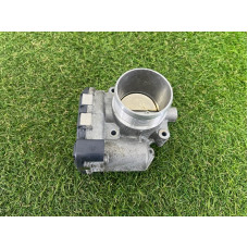 Дроссельная заслонка