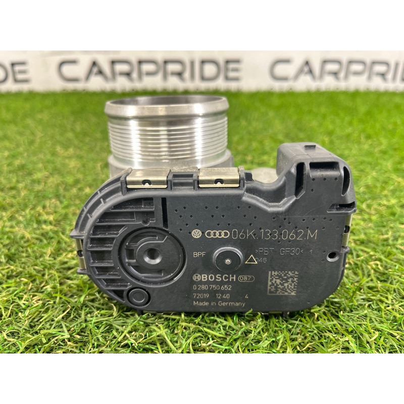 Дроссельная заслонка (электрика двигателя) AUDI A4 B9 2017 2.0 DBPA 06K133062M