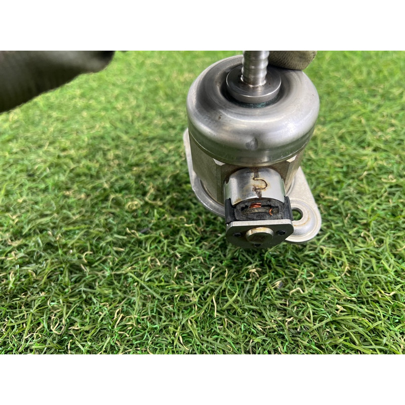 ТНВД (топливная система) AUDI A4 B9 2017 2.0 DBPA 06G127026D