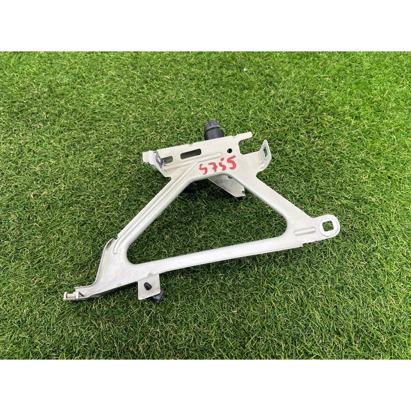 Крепление крыла (кузов и элементы) BMW 7-series F02 2011 4.4 N63 41357207186