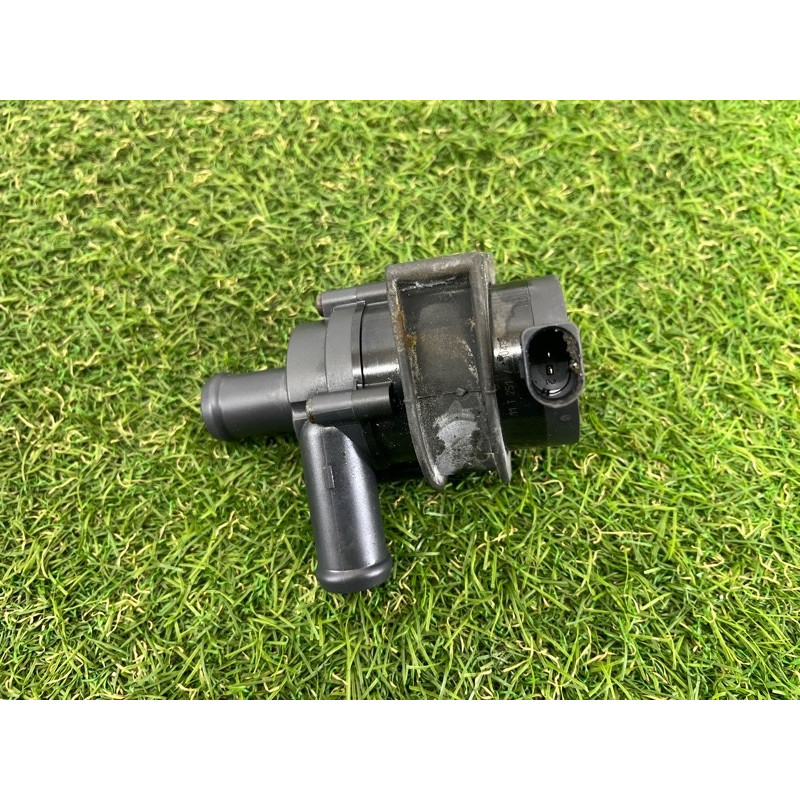 Помпа электрическая (электрика) AUDI A4 B8 2012 2.0 CAEB 06H965561