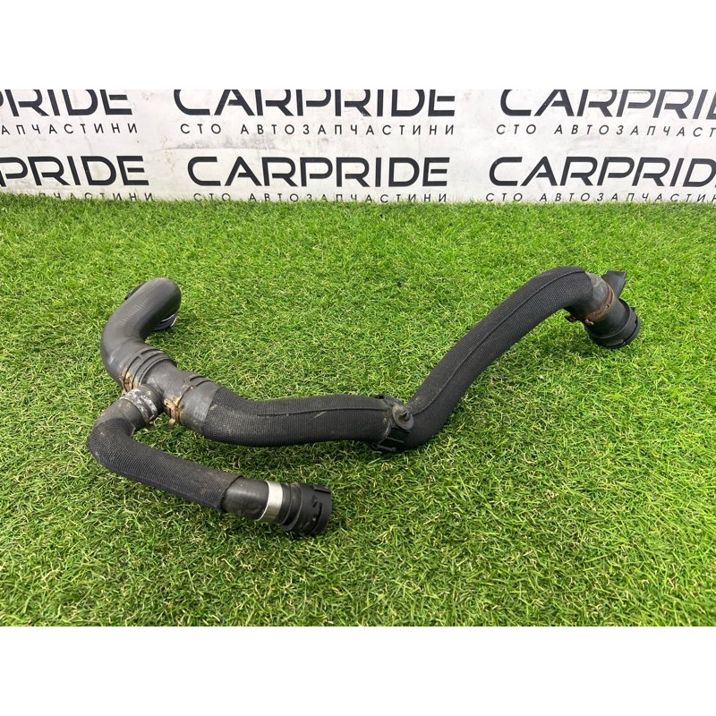 Патрубок (система охлаждения) AUDI A4 B8 2012 2.0 CAEB 8K0121055N