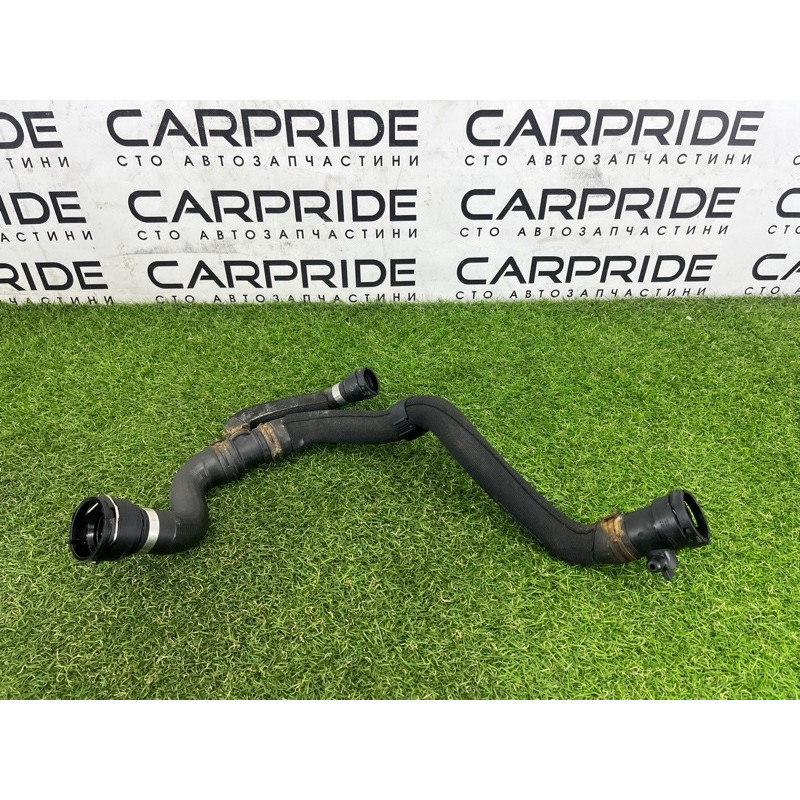 Патрубок (система охлаждения) AUDI A4 B8 2012 2.0 CAEB 8K0121055N