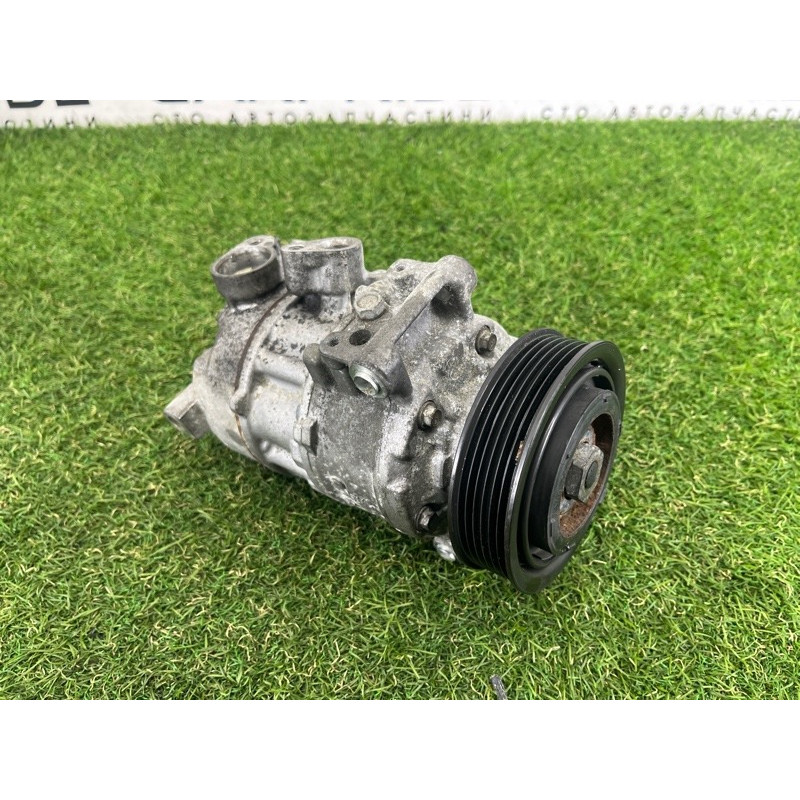 Компрессор кондиционера (отопление и кондиционирование) AUDI A4 B9 2017 2.0 DBPA 4M0820803