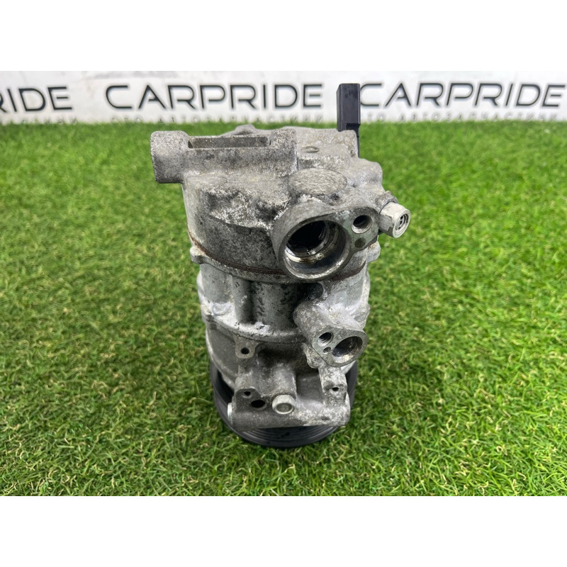 Компрессор кондиционера (отопление и кондиционирование) AUDI A4 B9 2017 2.0 DBPA 4M0820803