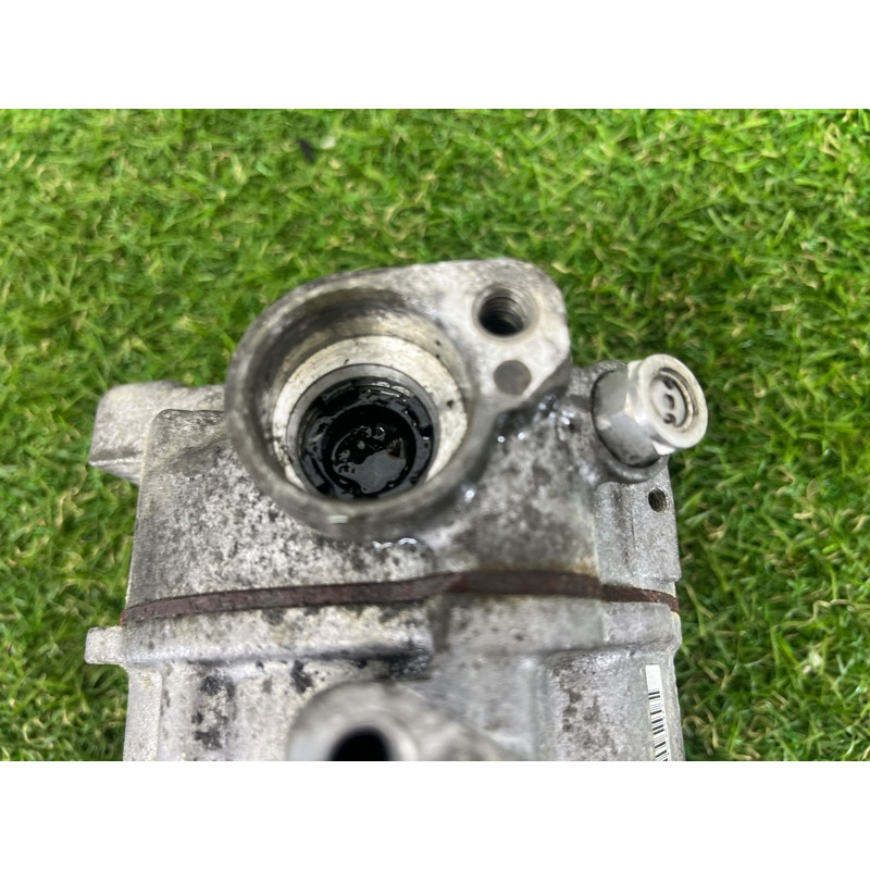 Компрессор кондиционера (отопление и кондиционирование) AUDI A4 B9 2017 2.0 DBPA 4M0820803