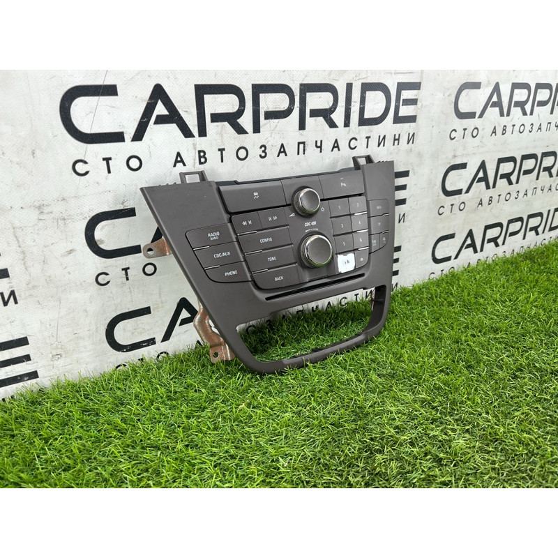 Панель управления мультимедиа (электрика / блок управления) Opel Insignia A 2010 2.0 DTH 13277911