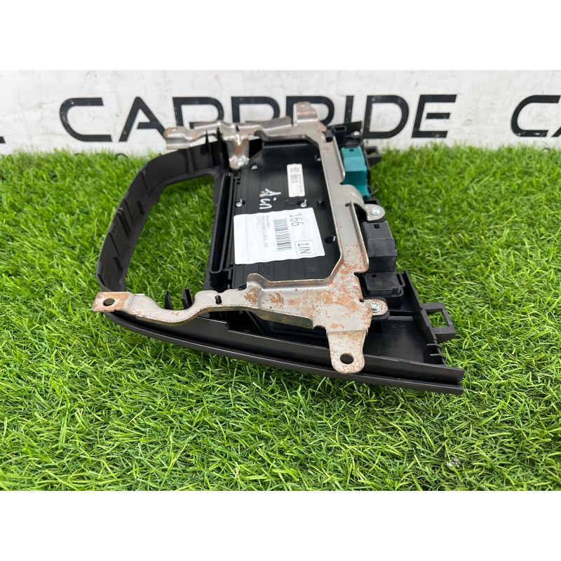 Панель управления мультимедиа (электрика / блок управления) Opel Insignia A 2010 2.0 DTH 13277911