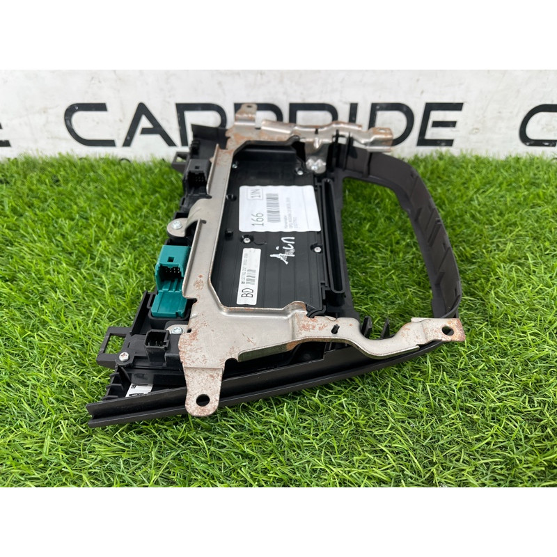 Панель управления мультимедиа (электрика / блок управления) Opel Insignia A 2010 2.0 DTH 13277911