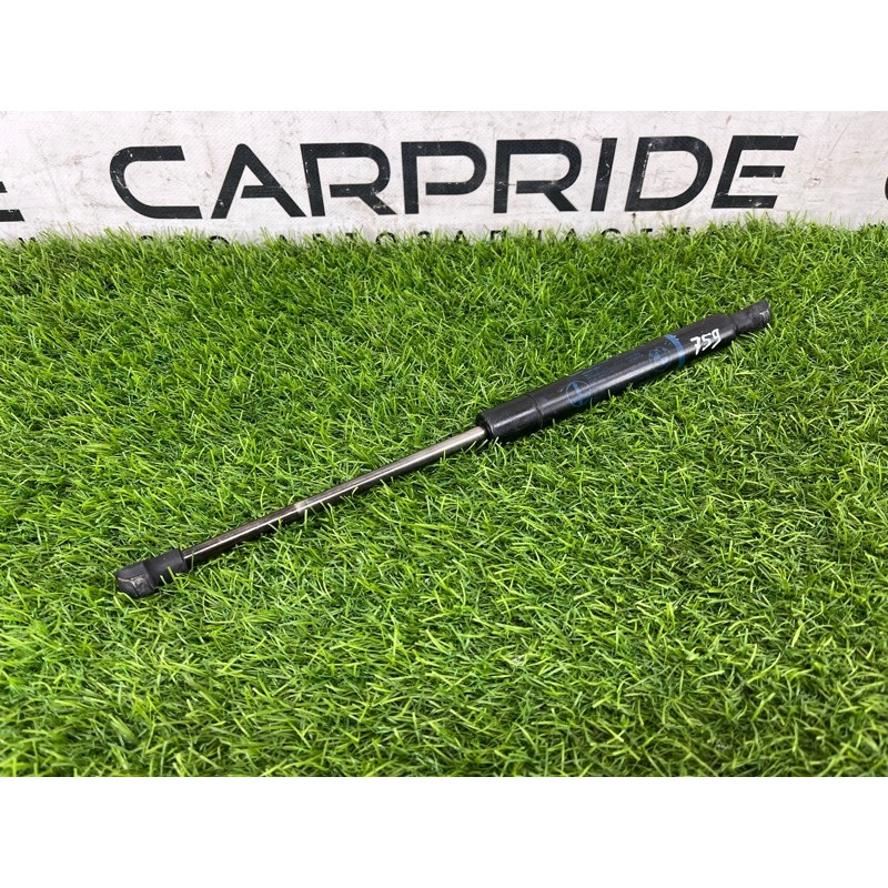 Амортизатор капота (кузов и элементы) BMW 5-series E39 51238174866