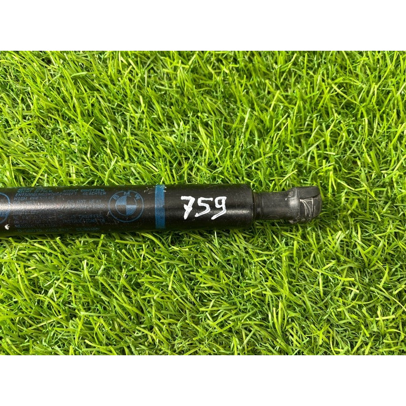 Амортизатор капота (кузов и элементы) BMW 5-series E39 51238174866