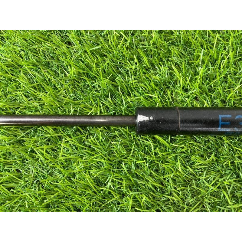 Амортизатор капота (кузов и элементы) BMW 5-series E39 51238174866