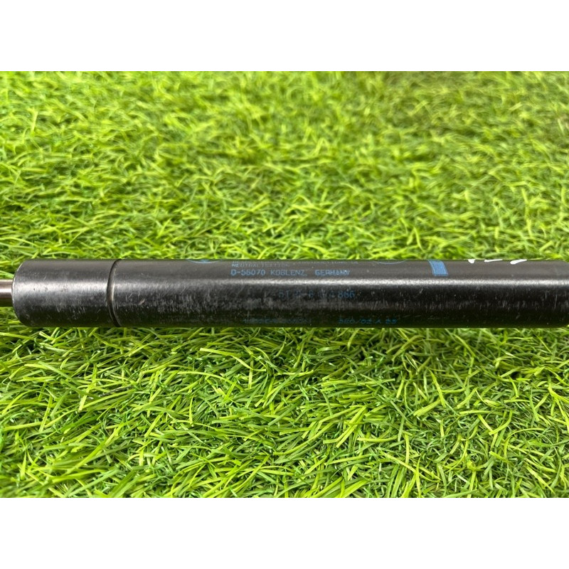 Амортизатор капота (кузов и элементы) BMW 5-series E39 51238174866