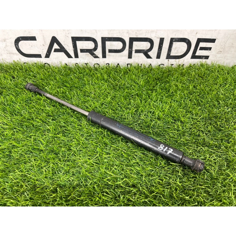 Амортизатор капота (кузов и элементы) BMW 3-series E46