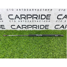 Амортизатор багажника