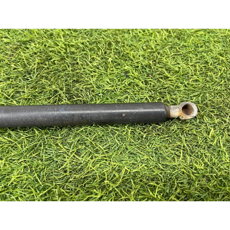 Амортизатор багажника (кузов и элементы) BMW 3-series E46 1999 M47D20