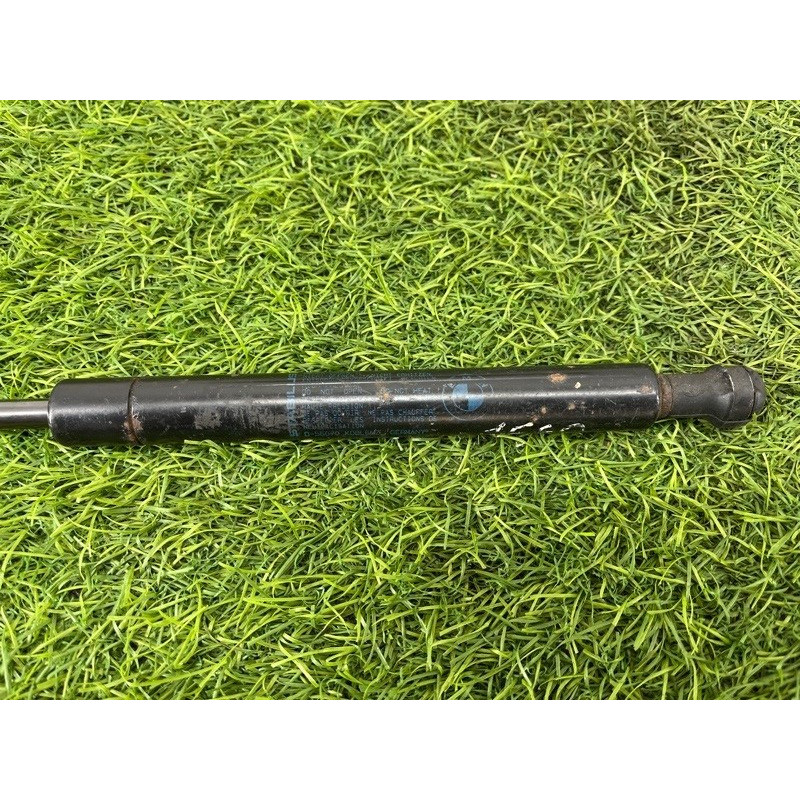 Амортизатор капота (кузов и элементы) BMW 5-series E60 2004 M54B22 51237008745