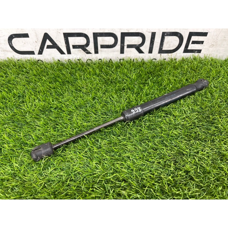 Амортизатор багажника (кузов и элементы) AUDI A4 B6 2003 1.8 BFB 4B5827552G