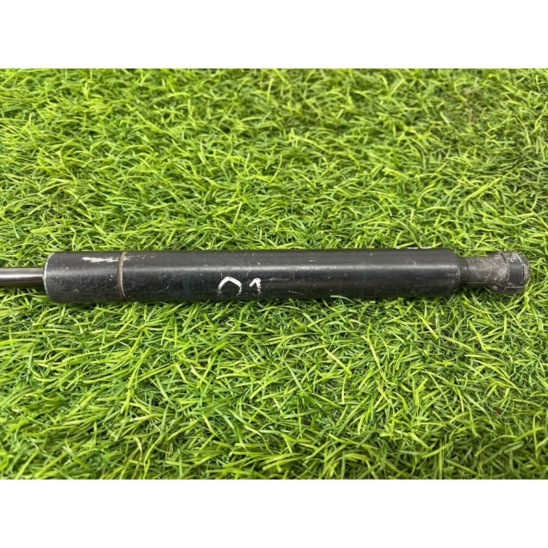 Амортизатор капота (кузов и элементы) BMW 3-series E46