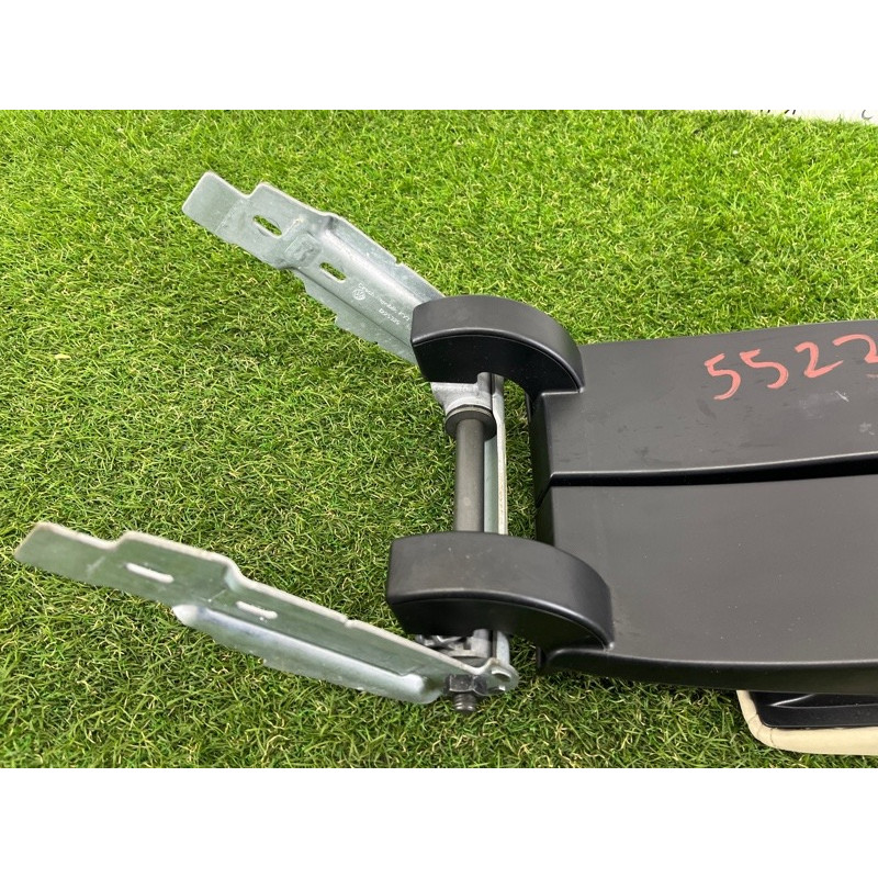 Подлокотник (салон) Volkswagen Touareg NF 2012 3.6 CGRA 7P6864207B86W