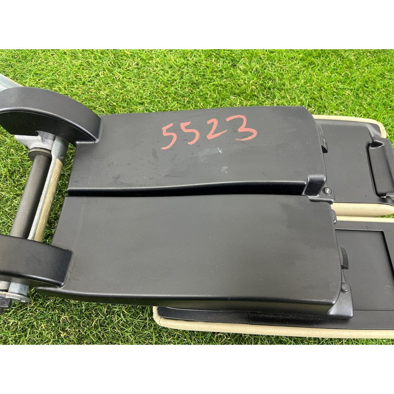 Подлокотник (салон) Volkswagen Touareg NF 2012 3.6 CGRA 7P6864207B86W